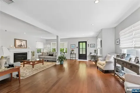 50 Whitman Street Haworth NJ 07641
