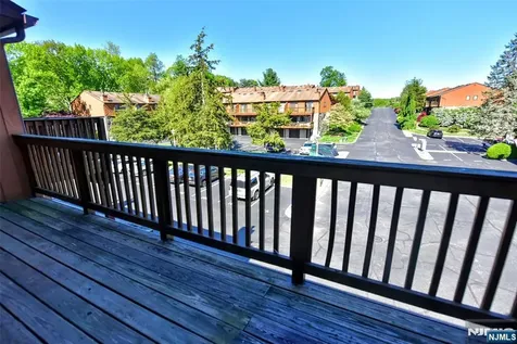 15B Brookside Heights Wanaque NJ 07465