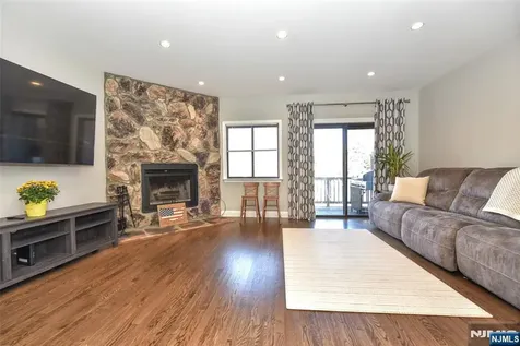 15B Brookside Heights Wanaque NJ 07465