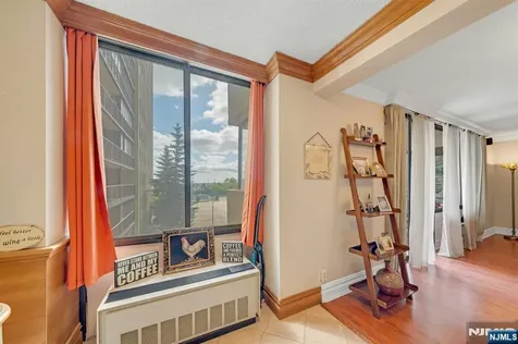 300 Winston Drive Cliffside Park NJ 07010