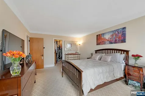 300 Winston Drive Cliffside Park NJ 07010