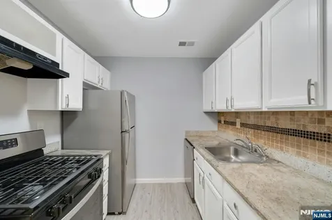 151 W Market Street Newark NJ 07103