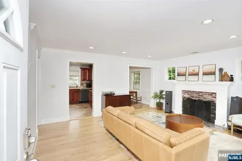 7 Short Street Harrington Park NJ 07640