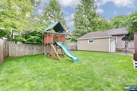 7 Short Street Harrington Park NJ 07640