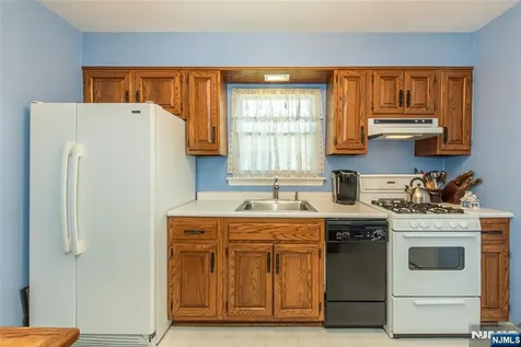 226 Westville Avenue West Caldwell NJ 07006