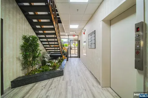 1625 Anderson Avenue Fort Lee NJ 07024