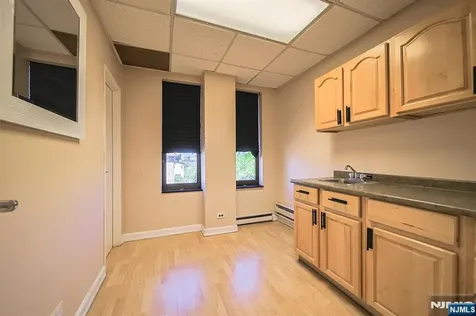 1625 Anderson Avenue Fort Lee NJ 07024