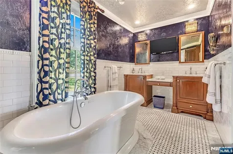 65 S Mountain Avenue Montclair NJ 07042