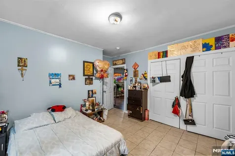 171 Burgess Place Passaic NJ 07055