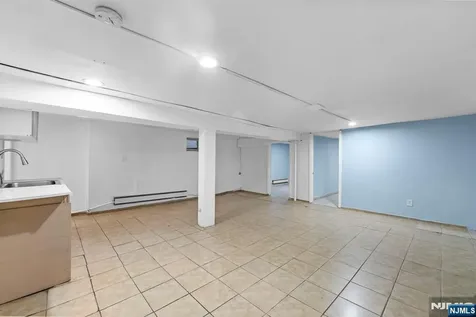 171 Burgess Place Passaic NJ 07055