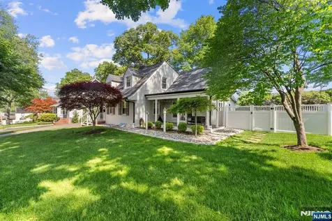 200 Hillside Avenue River Edge NJ 07661
