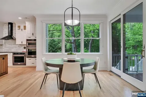 8 Lauren Pond Court Demarest NJ 07627