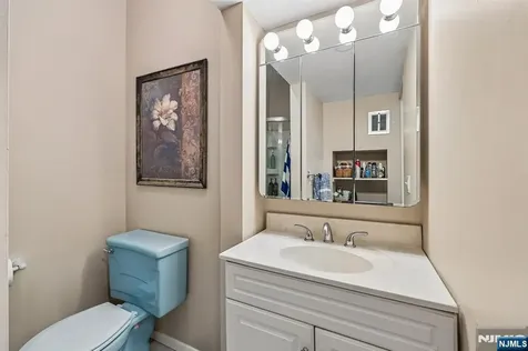 5 Park Avenue Westwood NJ 07675