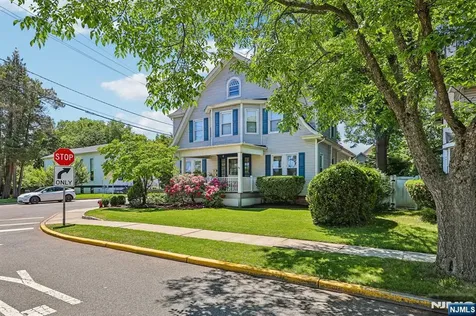 5 Park Avenue Westwood NJ 07675