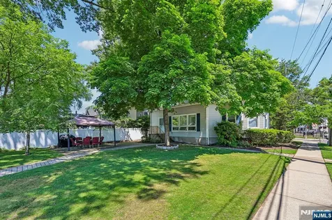 5 Park Avenue Westwood NJ 07675