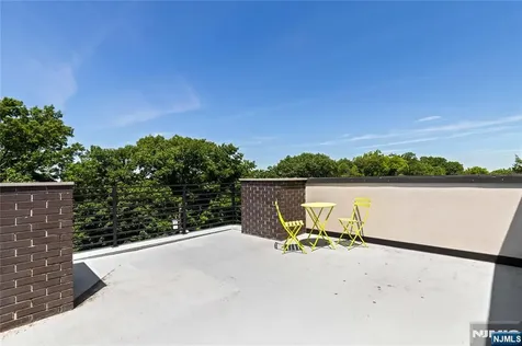 1480 15th Street Fort Lee NJ 07024