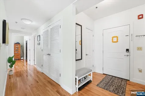 902 N 5th Street Newark NJ 07107