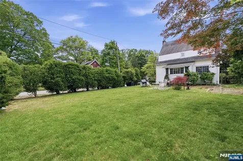 252 Washington Avenue Westwood NJ 07675