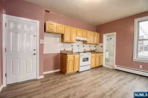 413 70th Street Guttenberg NJ 07093