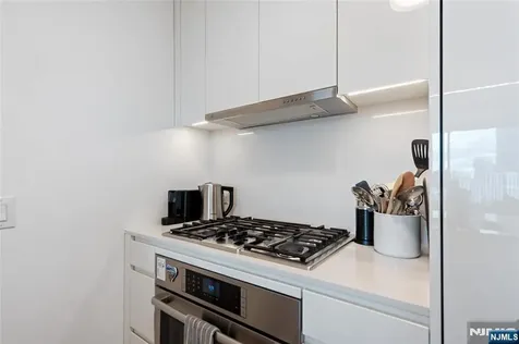 99 Hudson Street Jersey City NJ 07302