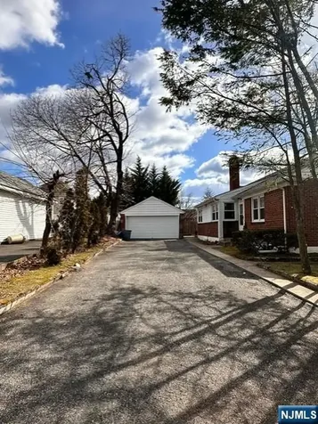 112 E Ackerman Avenue Emerson NJ 07630