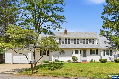 32 Telemark Road Rockaway Township NJ 07866