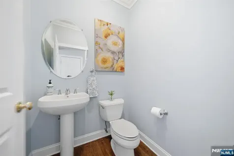 2 E David Drive Hanover Township NJ 07981