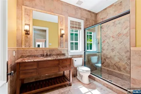 70 Oak Drive Upper Saddle River NJ 07458