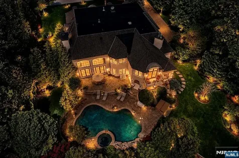 70 Oak Drive Upper Saddle River NJ 07458