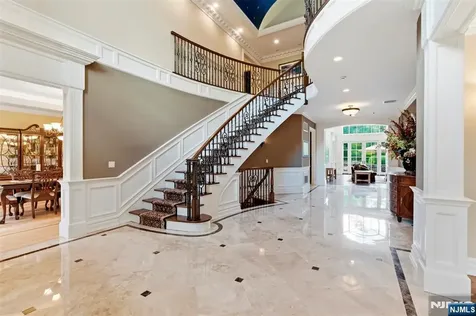 70 Oak Drive Upper Saddle River NJ 07458