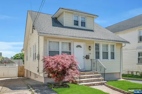330 Southside Avenue Haledon NJ 07508