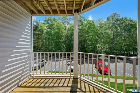 601 Lilac Lane Mahwah NJ 07430