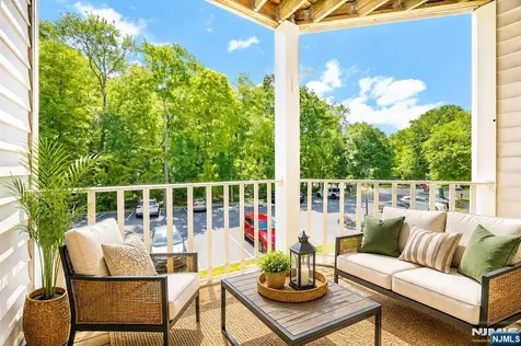 601 Lilac Lane Mahwah NJ 07430