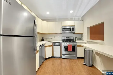 601 Lilac Lane Mahwah NJ 07430