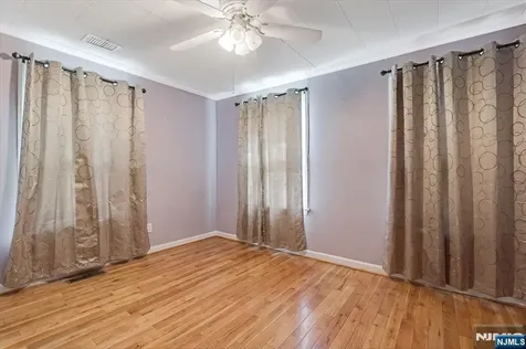 21 Grant Avenue Roselle Park NJ 07204