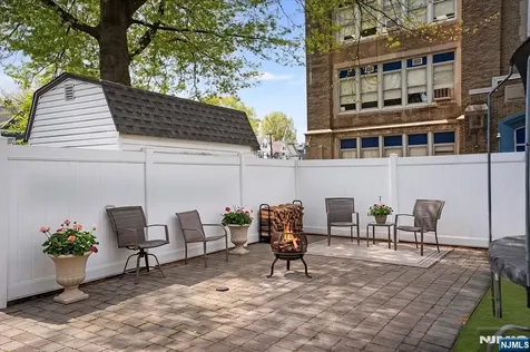 21 Grant Avenue Roselle Park NJ 07204
