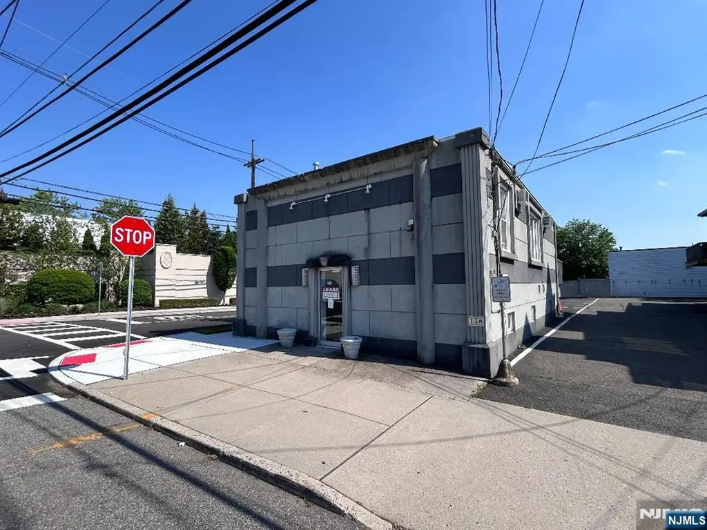 150 Rea Avenue Hawthorne NJ 07506