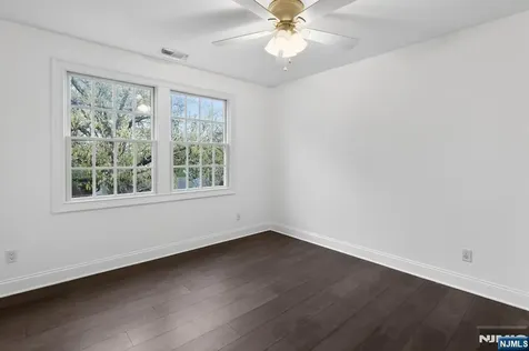 163 Myrtle Avenue Cedar Grove NJ 07009