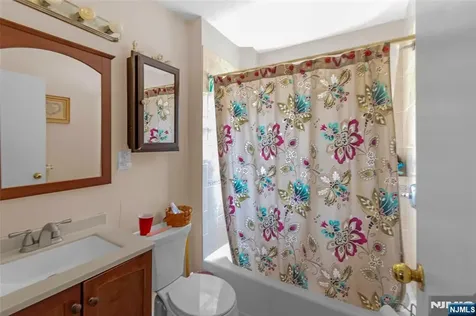 115 Orange Avenue Irvington NJ 07111