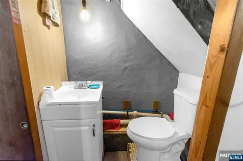 115 Orange Avenue Irvington NJ 07111