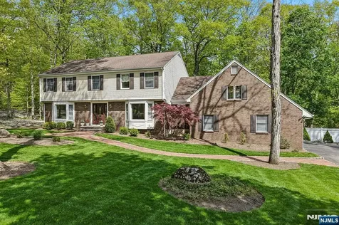 716 Windswept Lane Franklin Lakes NJ 07417