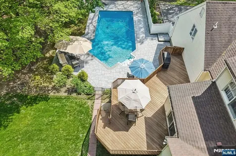 716 Windswept Lane Franklin Lakes NJ 07417