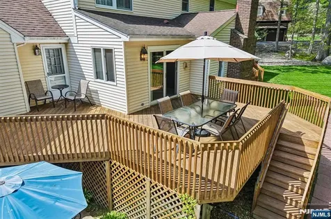 716 Windswept Lane Franklin Lakes NJ 07417
