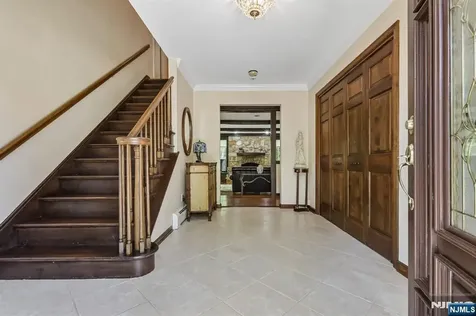 716 Windswept Lane Franklin Lakes NJ 07417