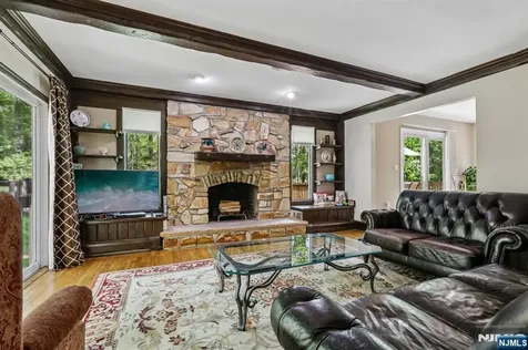 716 Windswept Lane Franklin Lakes NJ 07417