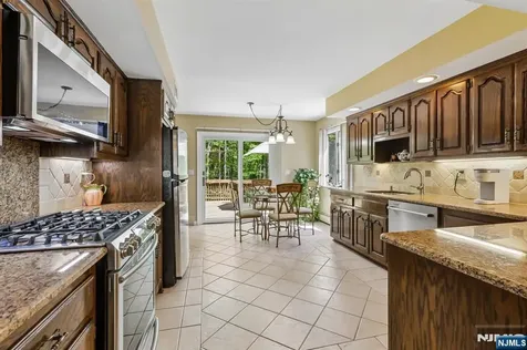 716 Windswept Lane Franklin Lakes NJ 07417