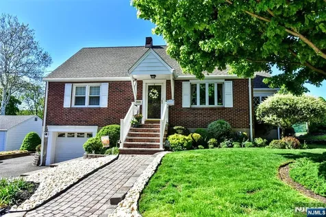 159 Overlook Avenue North Haledon NJ 07508