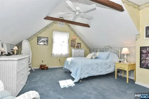 159 Overlook Avenue North Haledon NJ 07508