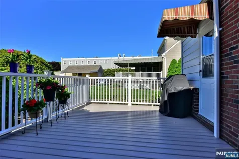 159 Overlook Avenue North Haledon NJ 07508