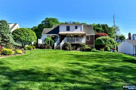 159 Overlook Avenue North Haledon NJ 07508